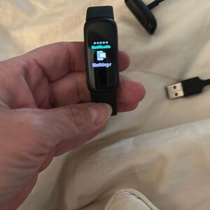 Fitbit Alta Black Fitness Tracker w/charger. Lightly used